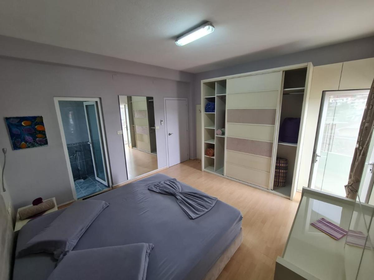 Et Apartaments Tirana Exteriör bild