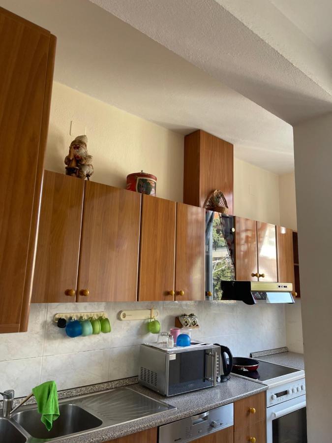 Et Apartaments Tirana Exteriör bild